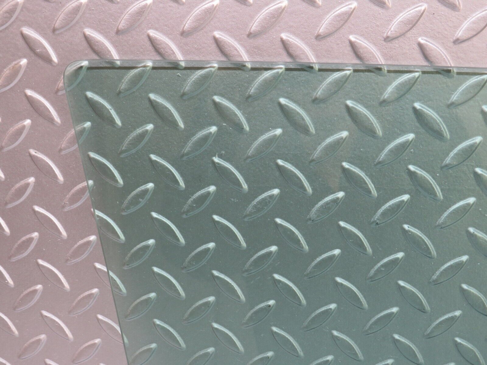 36564 Mercedes-Benz W201 190E 2.0L Front Left Door Window Glass