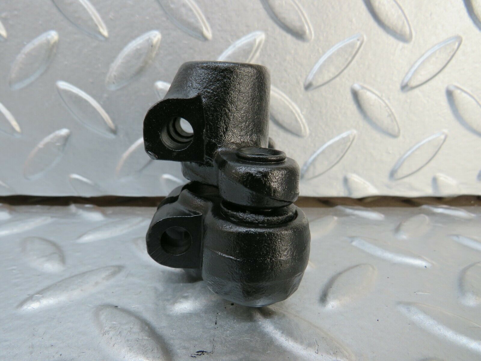 23845 Mercedes-Benz C107 450SLC Coupe Steering Column Lower Shaft Connector