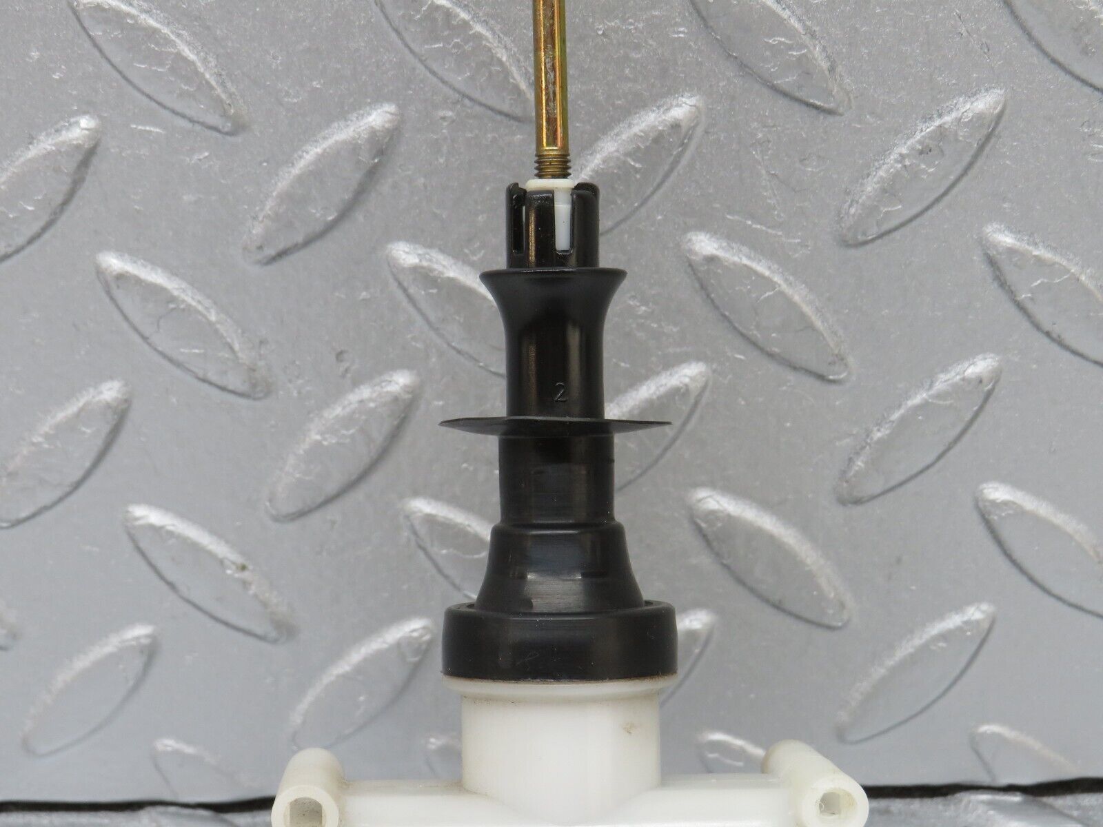 36632 Mercedes-Benz W201 190E 2.0L Rear Right Door Lock Vacuum Actuator