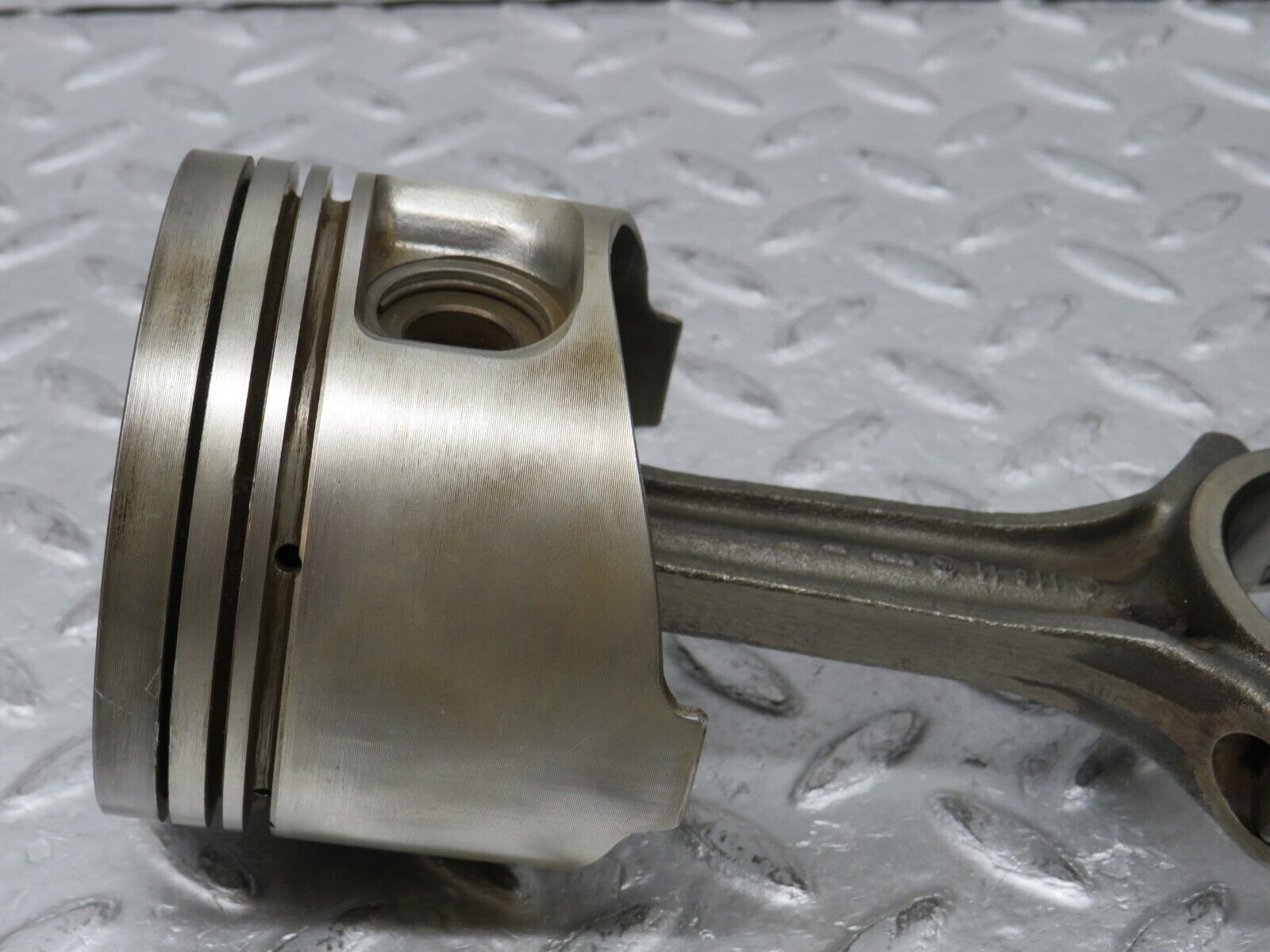 37130 Mercedes-Benz C126 420SEC Coupe Piston With Connecting Rod 92.005 mm