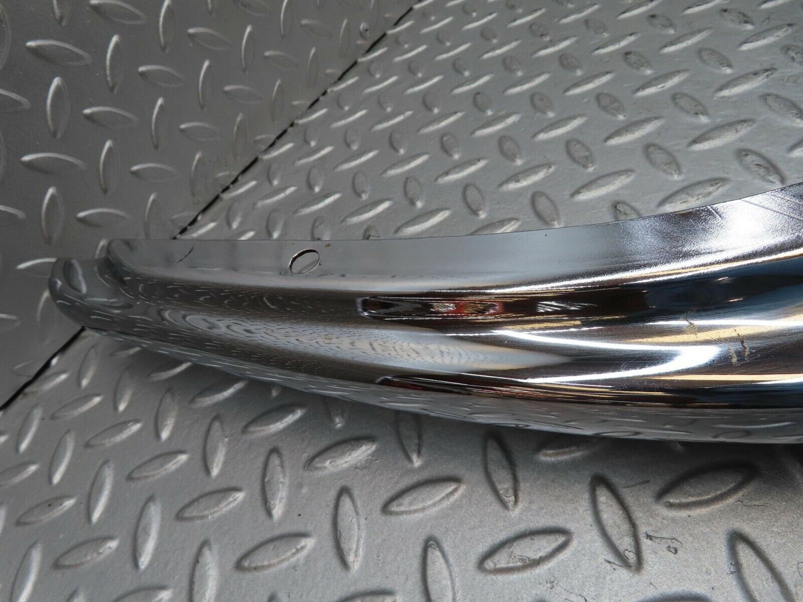 12600 Mercedes-Benz W108 280SE 3.5 Front Left Upper Bumper Corner