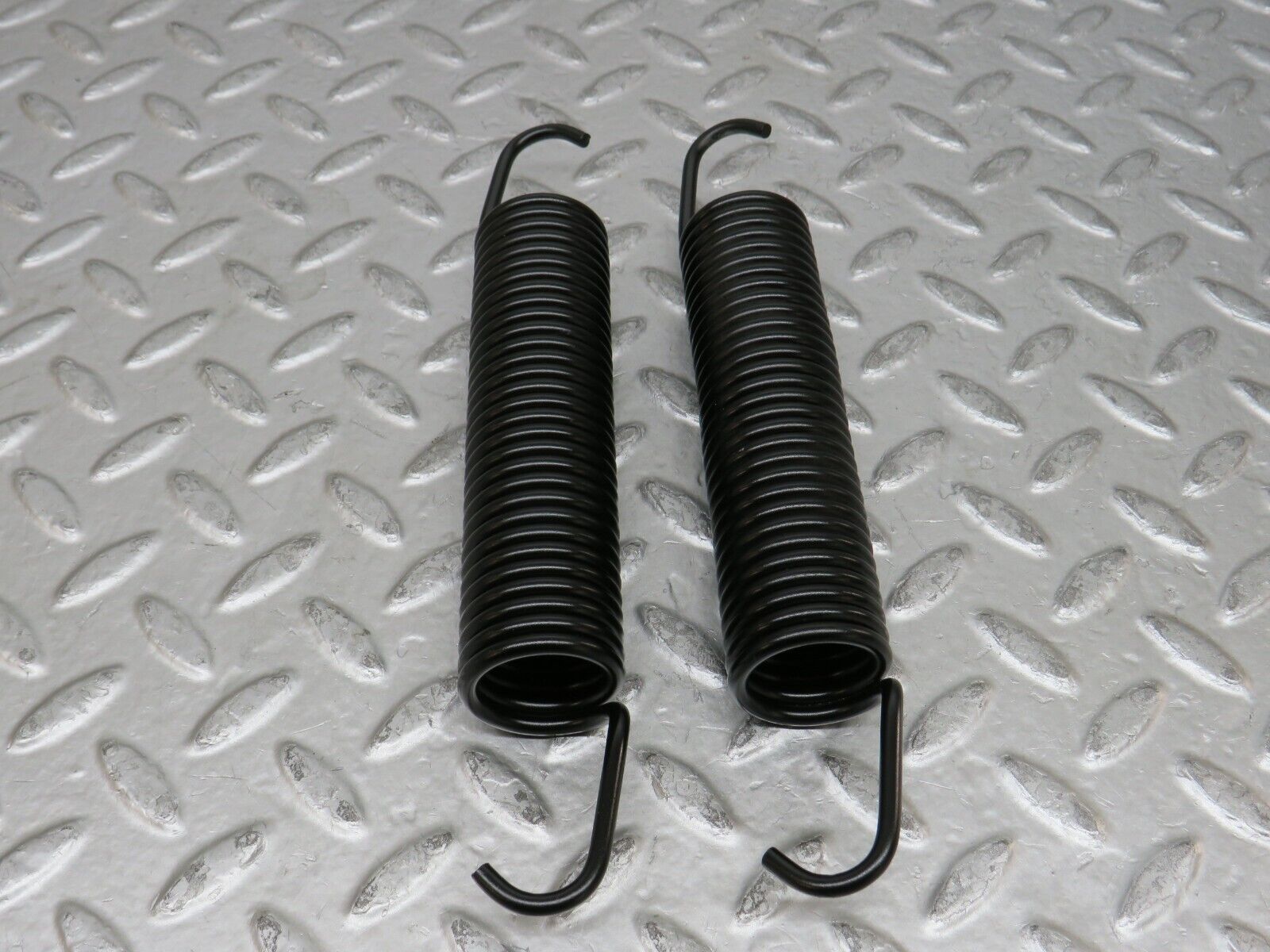 27910 Mercedes-Benz W123 280E Trunk Lid Hinge Spring Pair