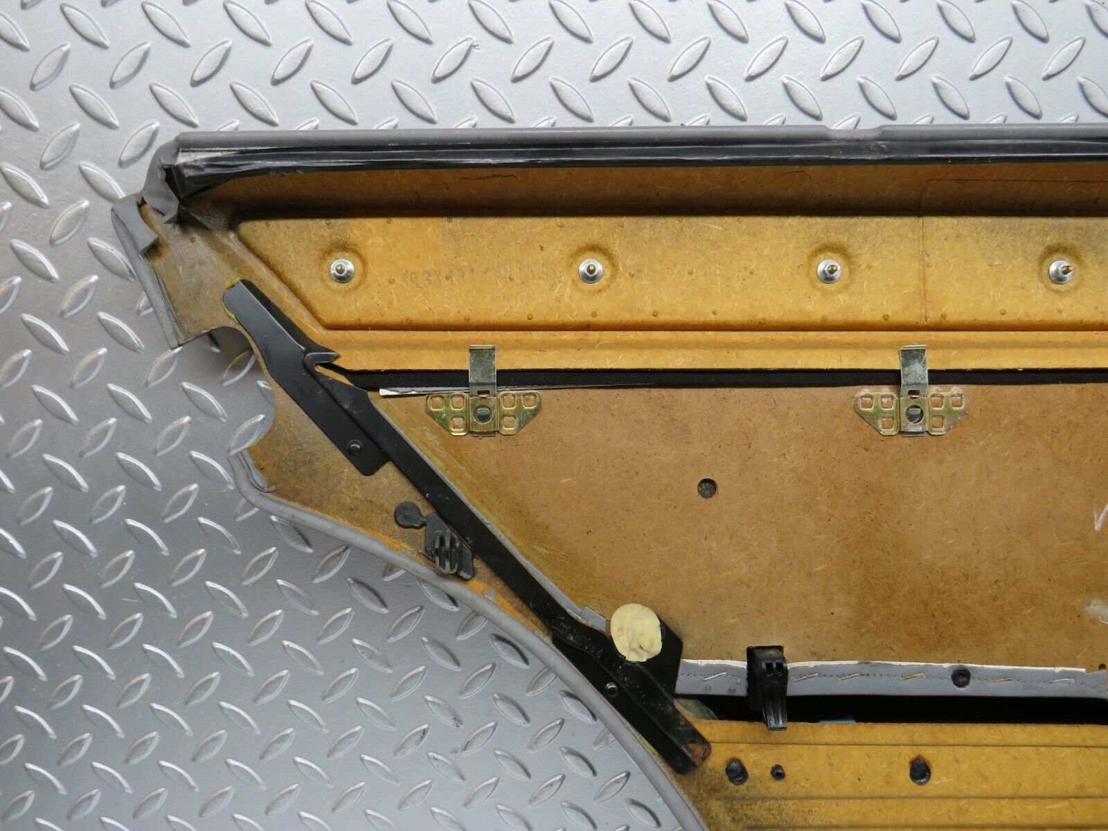 31180 Mercedes-Benz S124 220TE Wagon Rear Right Door Card Grey