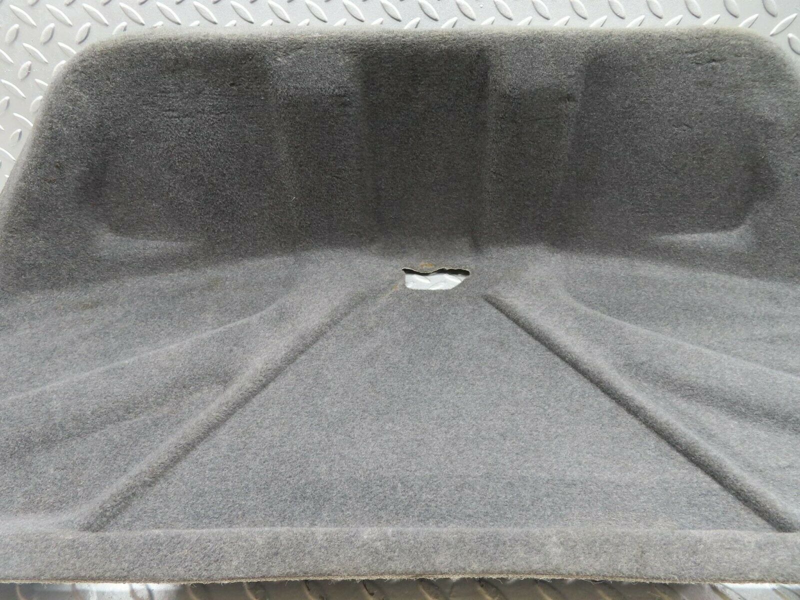16317 Mercedes-Benz W124 260E Boot Lid Inner Cover