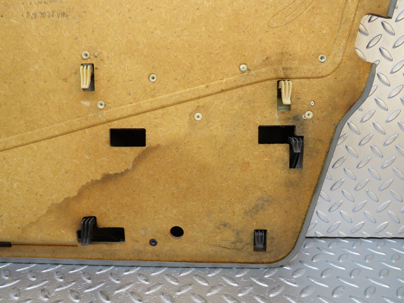 32340 Mercedes-Benz S124 300TE Wagon Front Left Door Card Grey