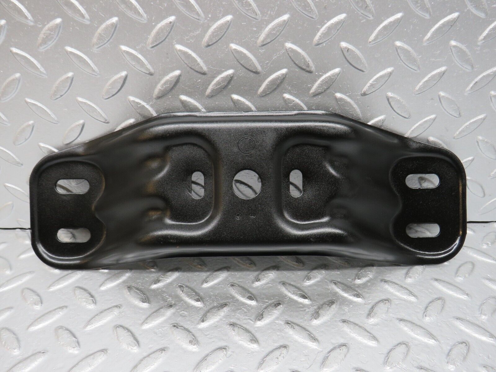 32544 Mercedes-Benz S124 300TE Wagon Gearbox Mount Bracket