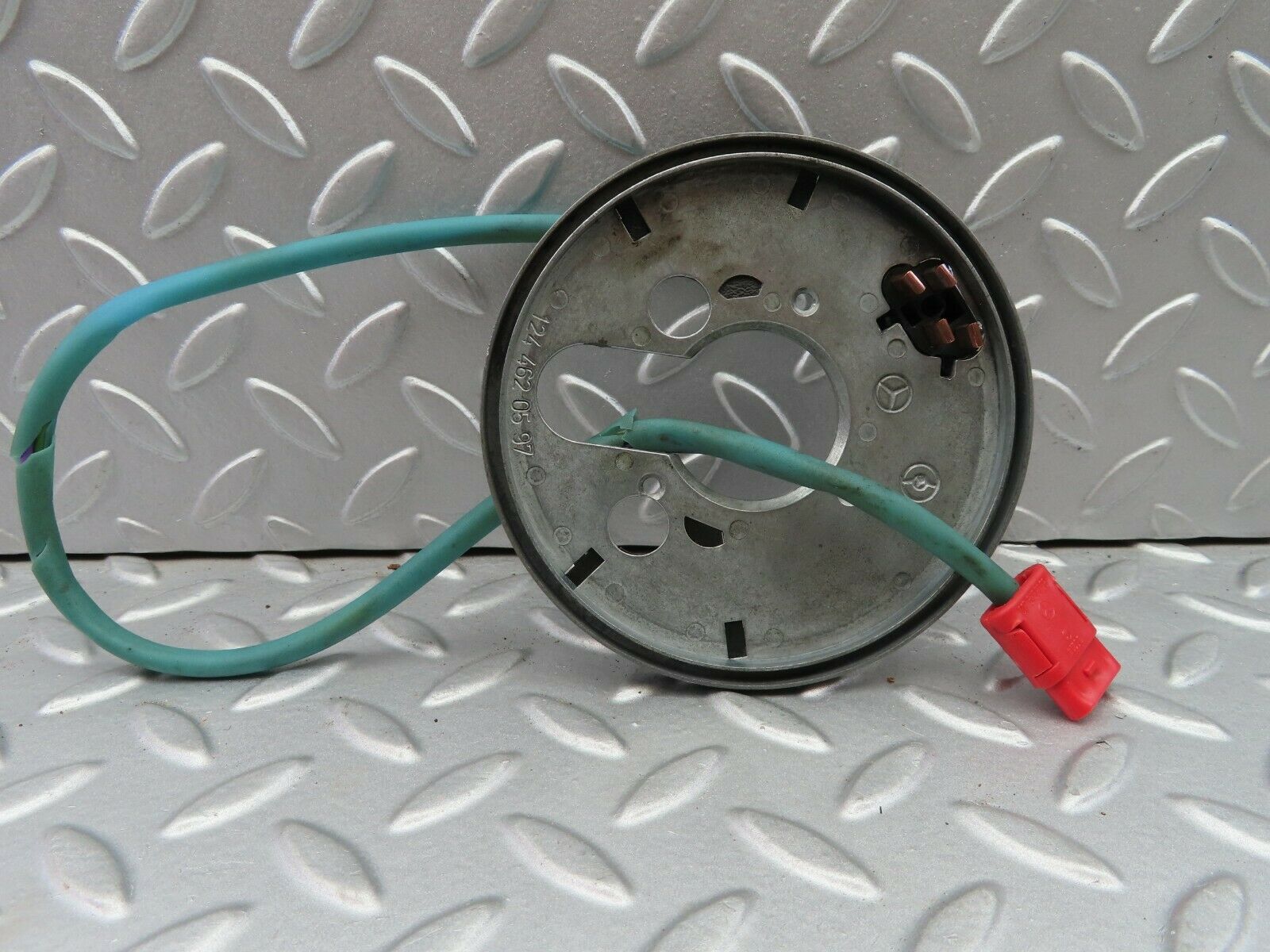 6729 Mercedes-Benz S124 E220 Wagon Steering Wheel Contact Plate 1244620597