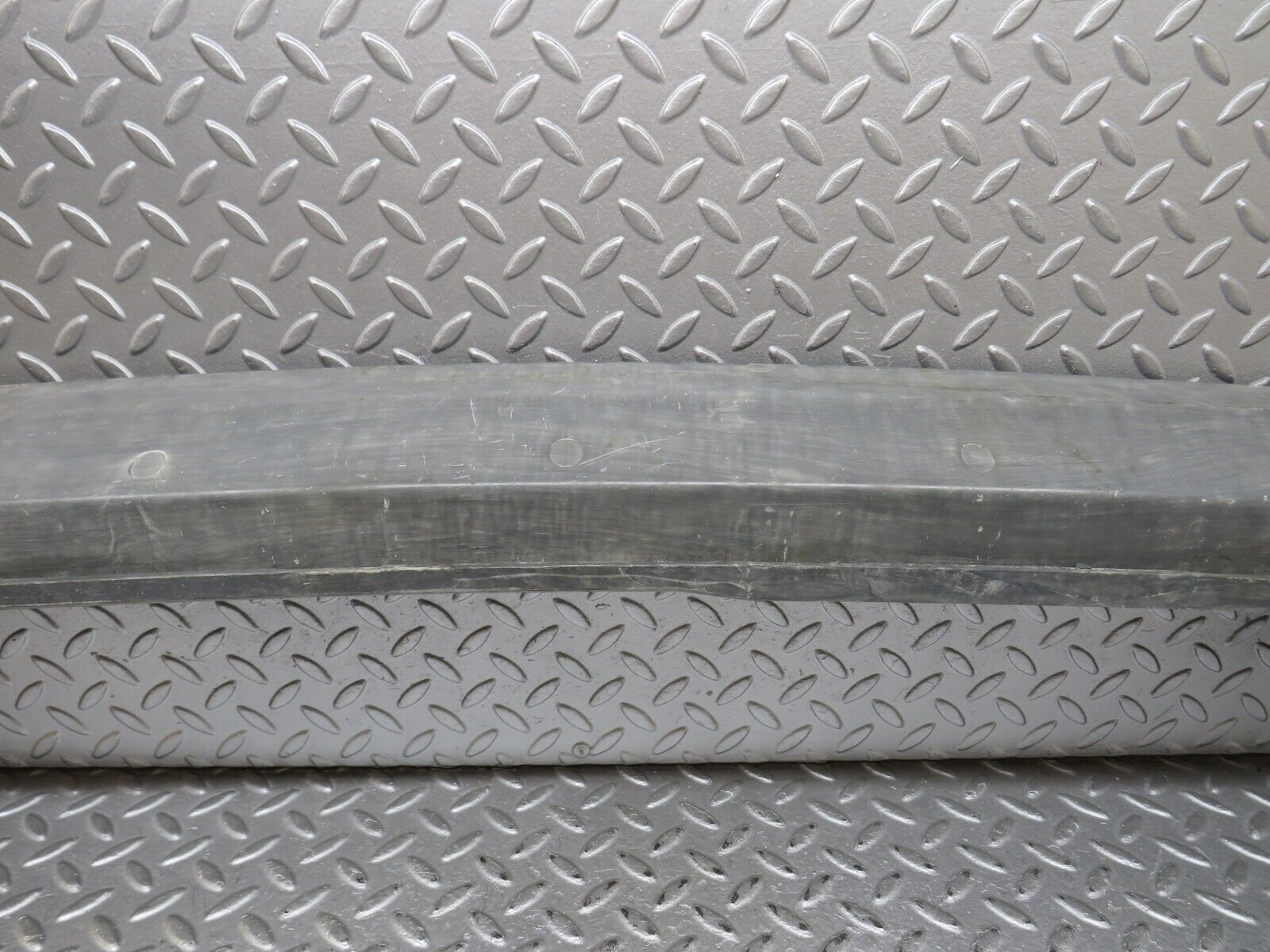 36313 Mercedes-Benz W126 420SE Rear Bumper Bracket Reinforcement 1268851105