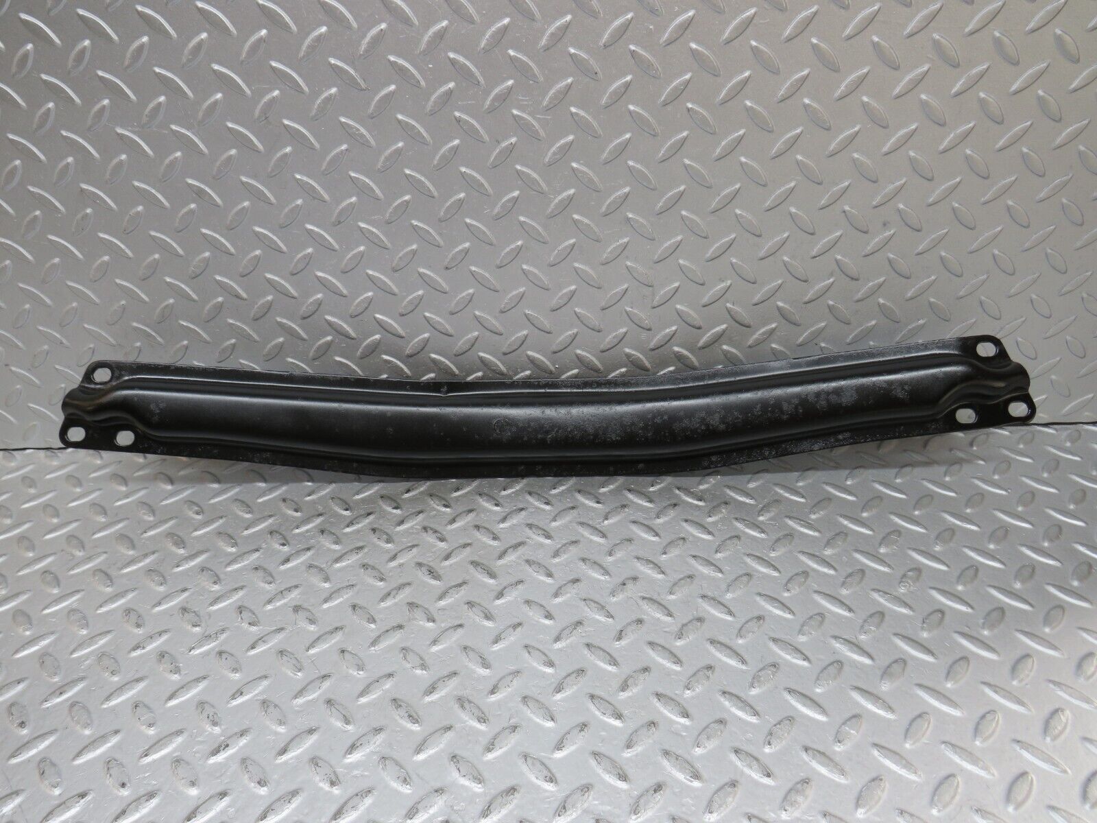 36370 Mercedes-Benz W126 420SE Engine Mount Bracket Support