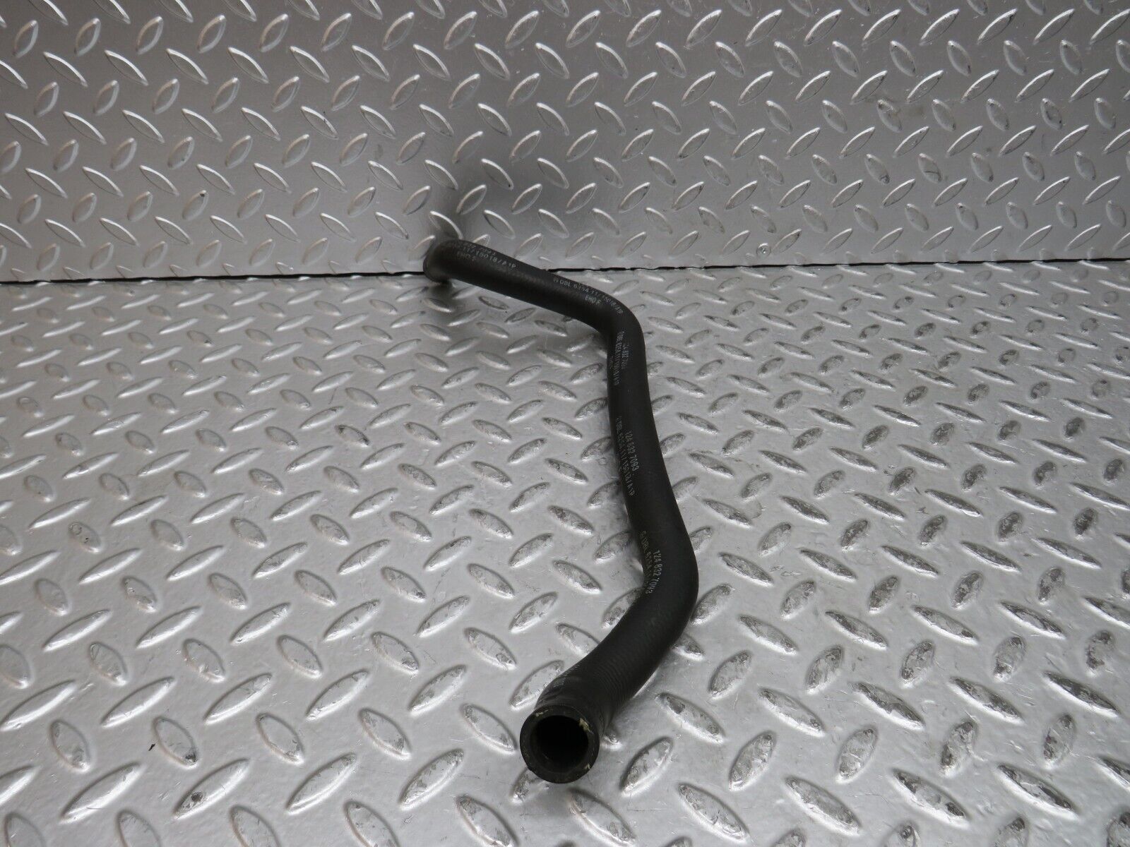 29155 Mercedes-Benz C124 320CE Coupe Heater Hose 1248327093