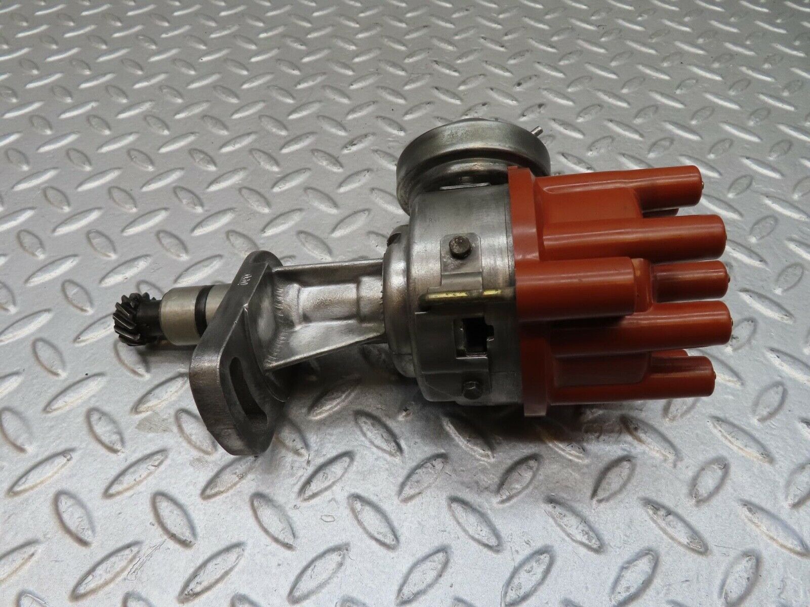 14349 Mercedes-Benz W116 350SE Ignition Distributor Bosch 0237404003