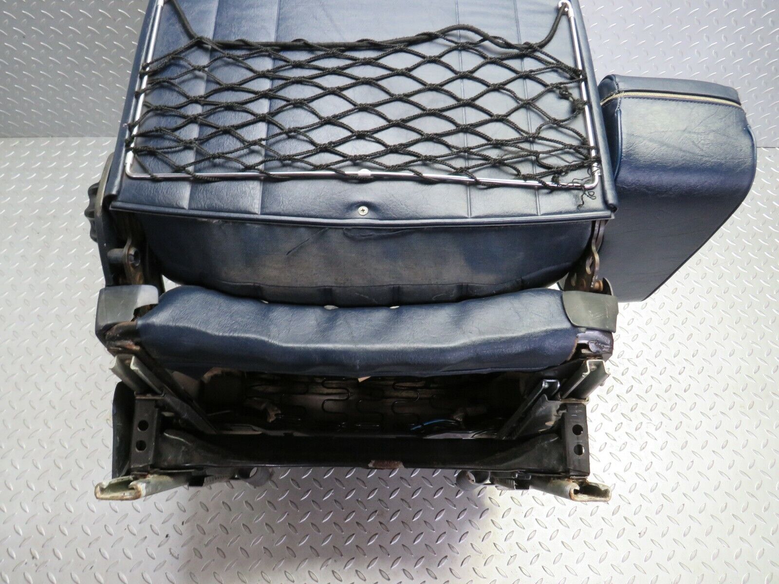 23042 Mercedes-Benz C123 230CE Coupe Front Left Seat Blue Half Leather