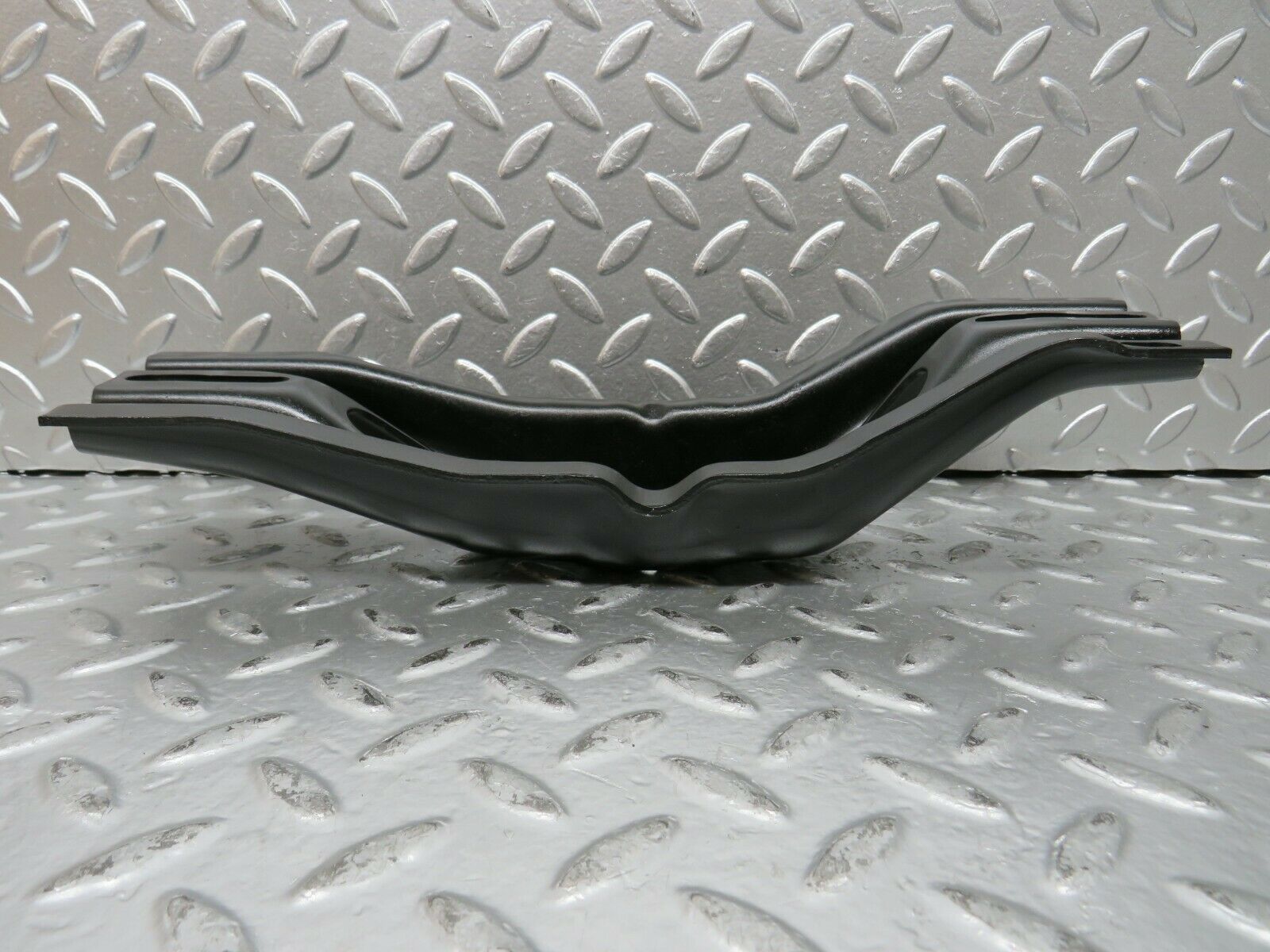 23511 Mercedes-Benz W114 280E Gearbox Mount Bracket