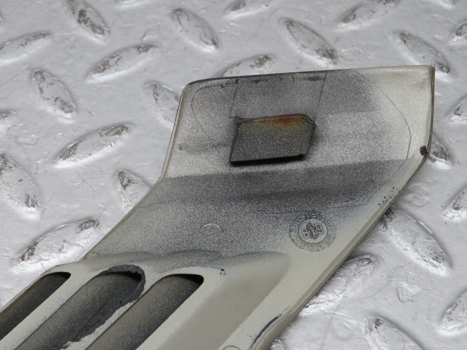 36499 Mercedes-Benz W201 190E 2.0L C Pillar Exterior Cover Right Side 2016980289