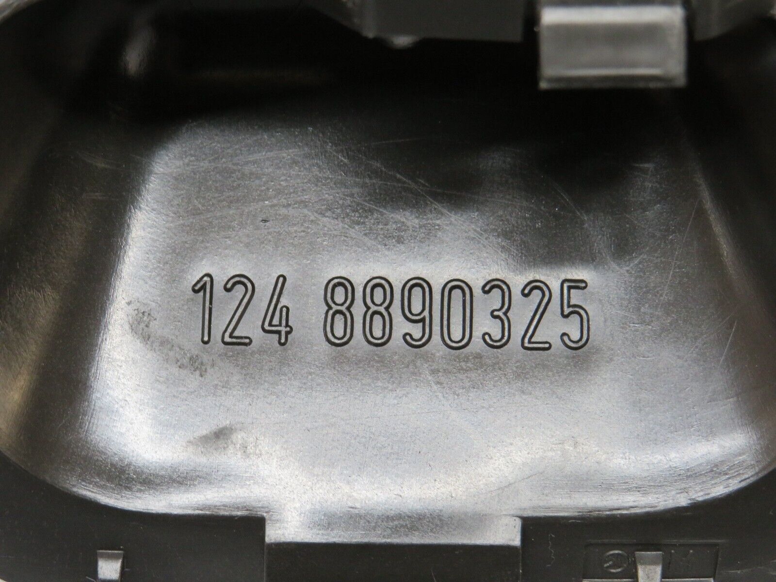 37742 Mercedes-Benz A124 320E Cabriolet Windscreen Washer Nozzle Cover Pair 1248890325 1248890425