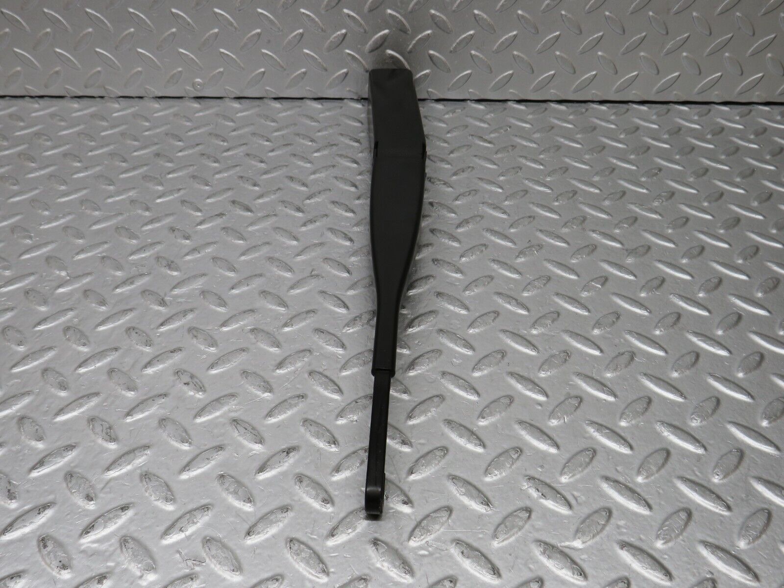 35306 Mercedes-Benz W140 Wiper Arm Right Bosch