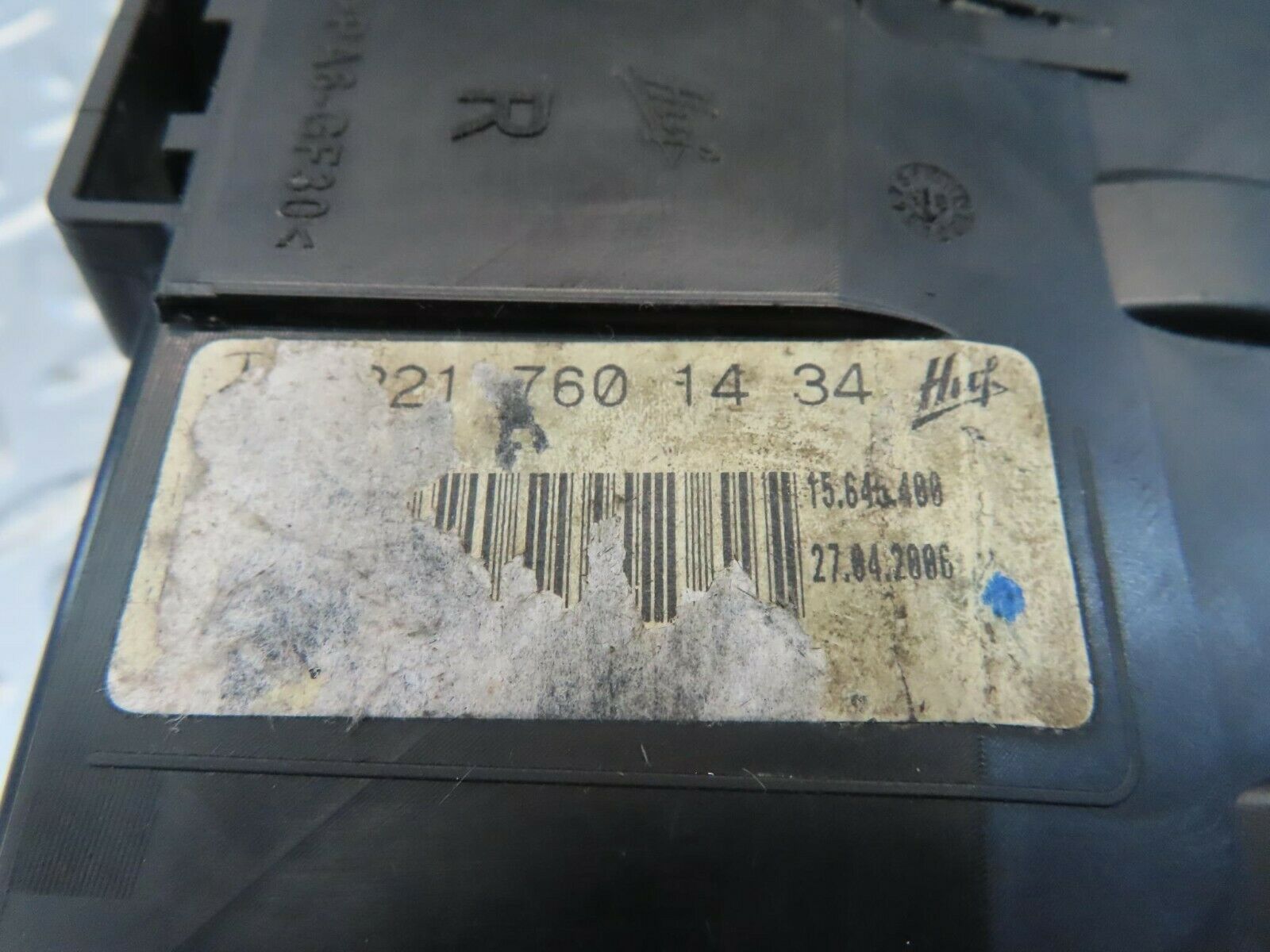 11176 Mercedes-Benz W221 S320 Front Right Door Handle