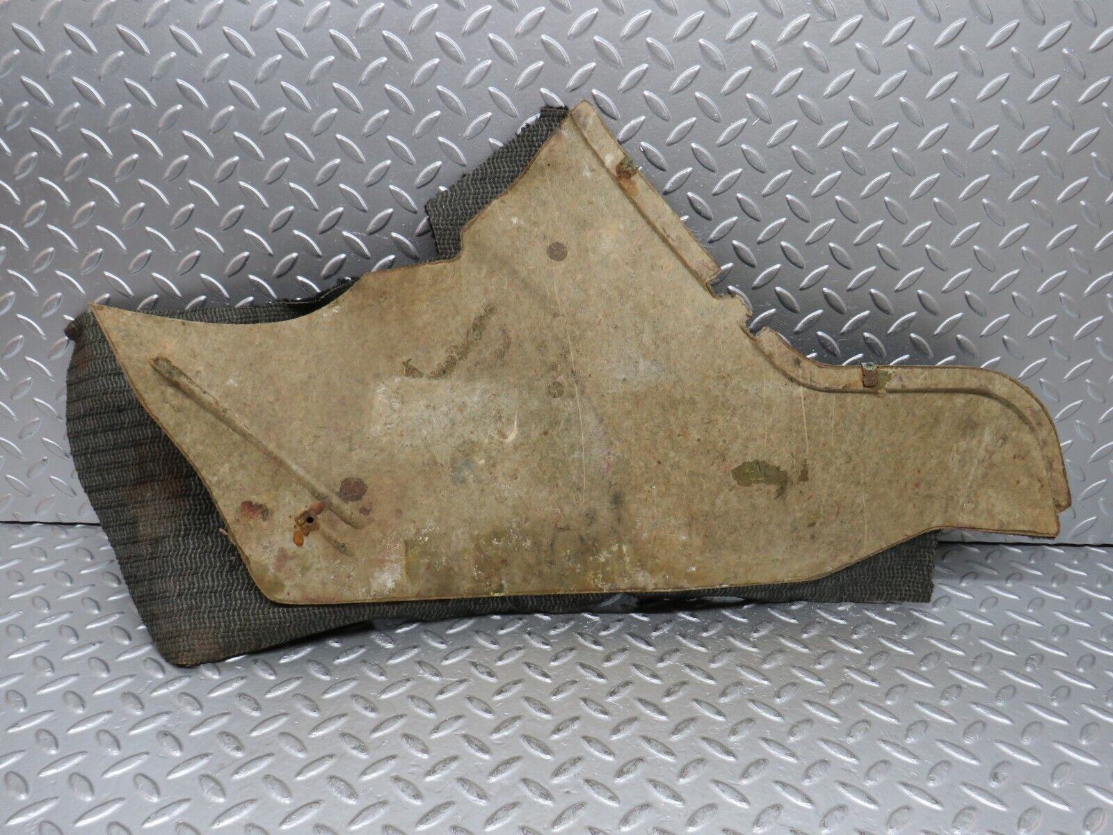 28012 Mercedes-Benz W123 280E Centre Console Carpet Black Right Side