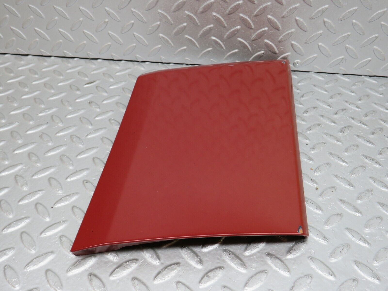 38693 Mercedes-Benz W201 190E 2.6L Front Left Fender Wing Moulding Trim 2016905340