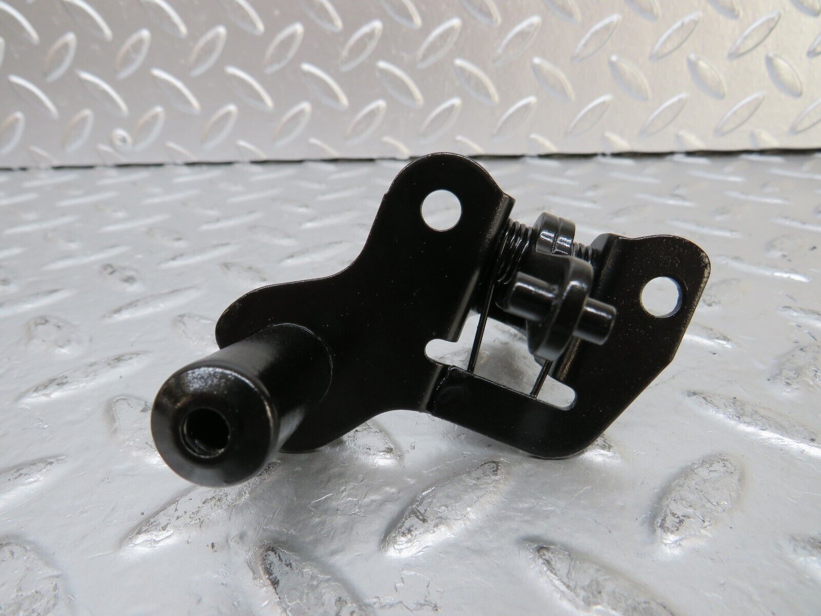 25777 Mercedes-Benz W124 280E Bonnet Lock Catch 1248800260