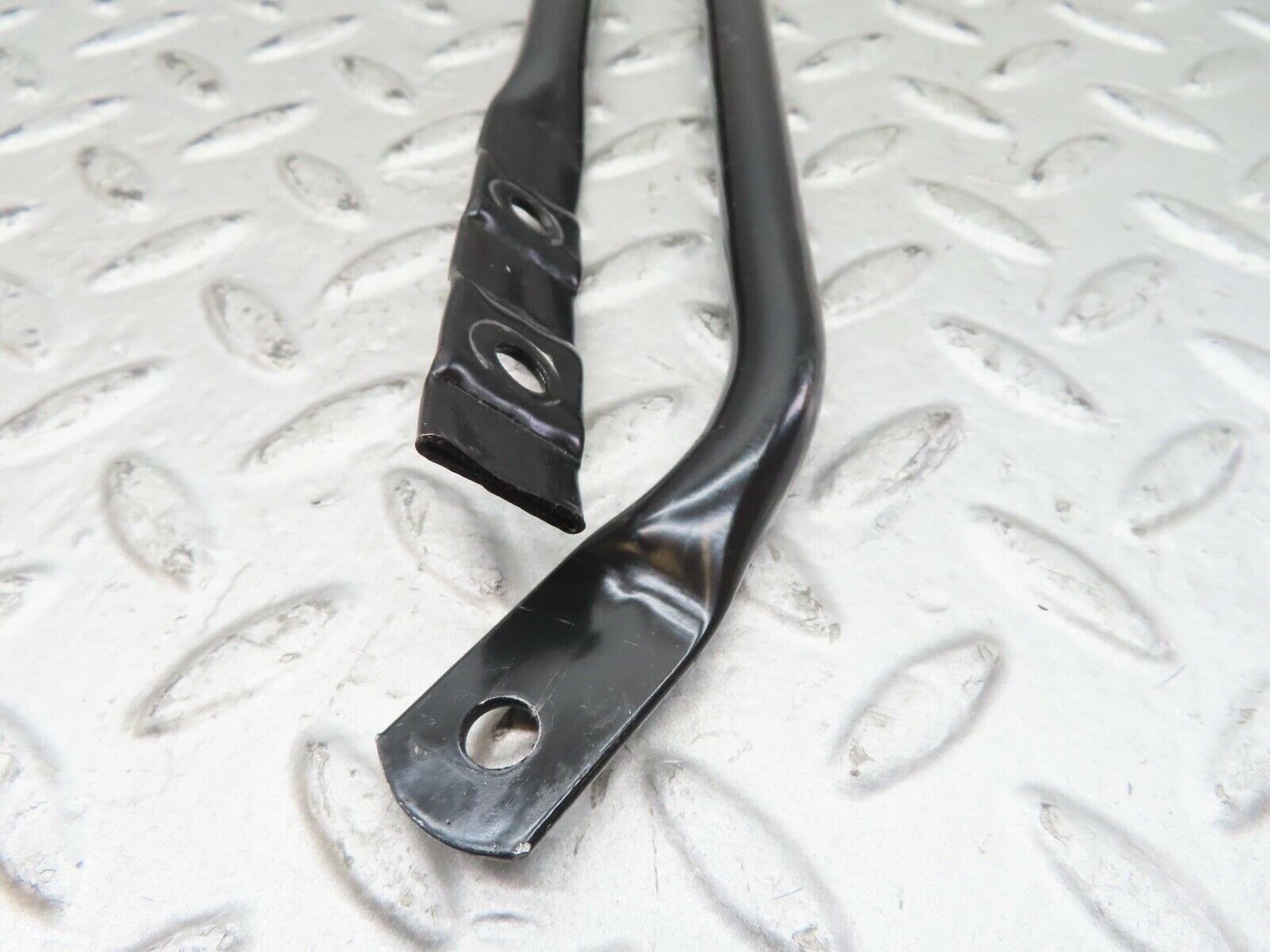 15868 Mercedes-Benz W123 280E Heater Blower Box Mount Pair