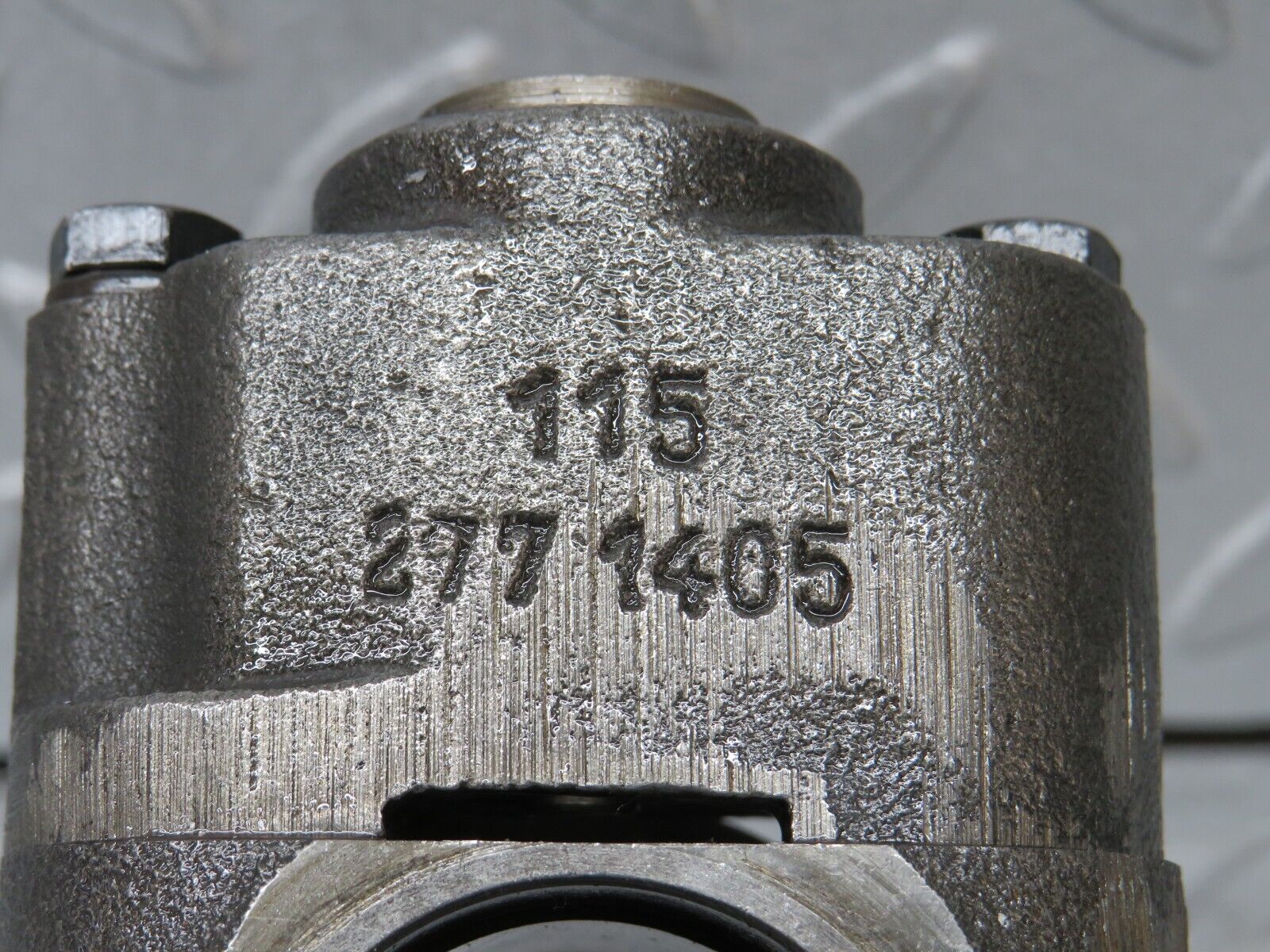 37683 Mercedes-Benz W109 300SEL Automatic Gearbox Governor 1152701574