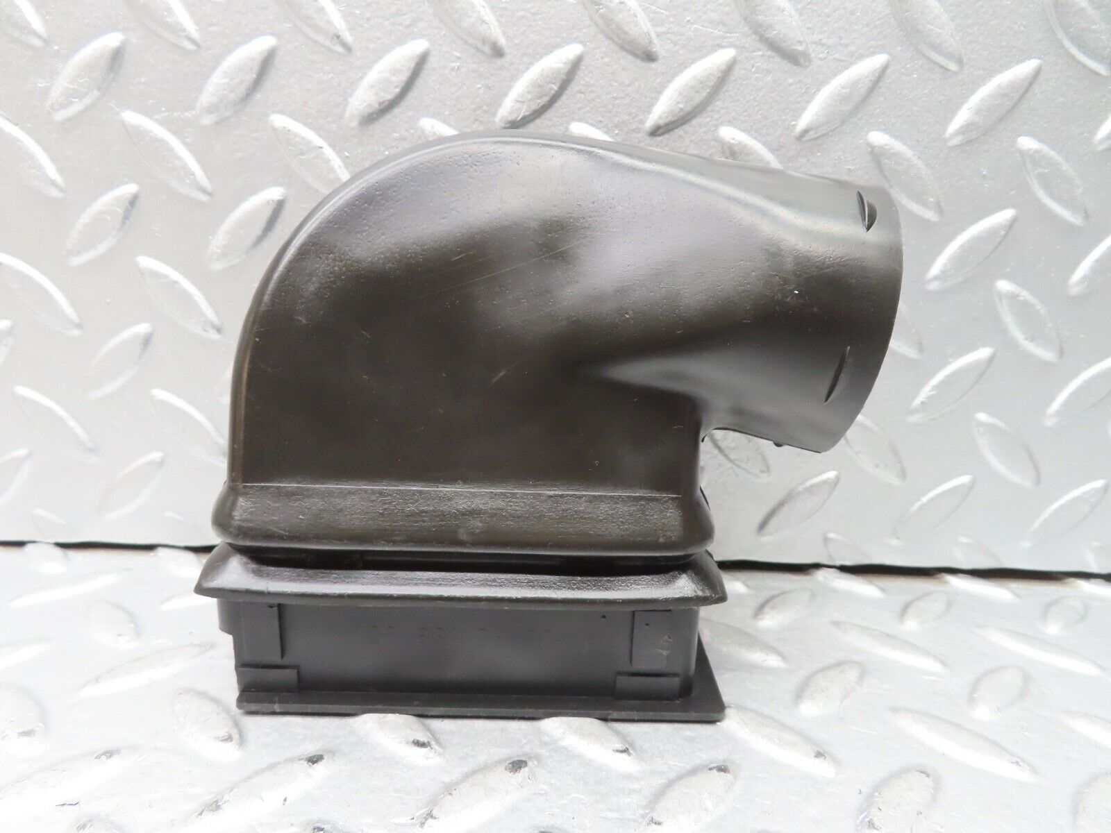 21709 Mercedes-Benz W126 300SE Heating Air Duct Right Side 1268311646