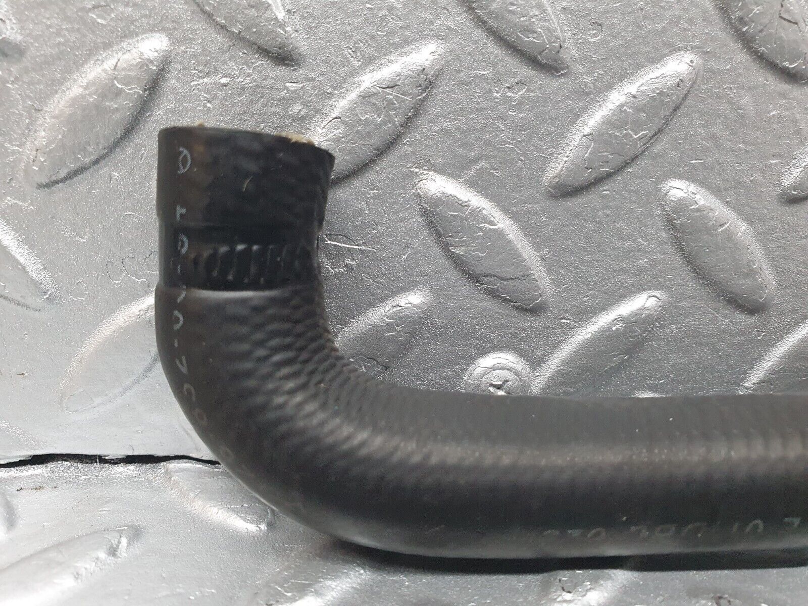 40983 Mercedes-Benz W126 300SE Heater Hose 1260320394