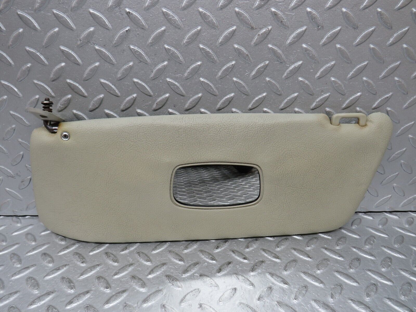 37387 Mercedes-Benz W109 300SEL Sun Visor Left Side