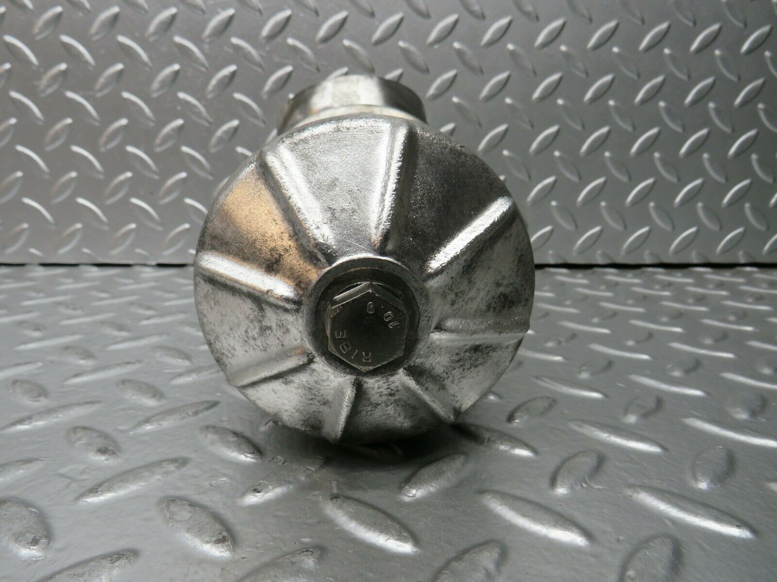 23292 Mercedes-Benz W116 350SE Oil Filter Housing 1161840509