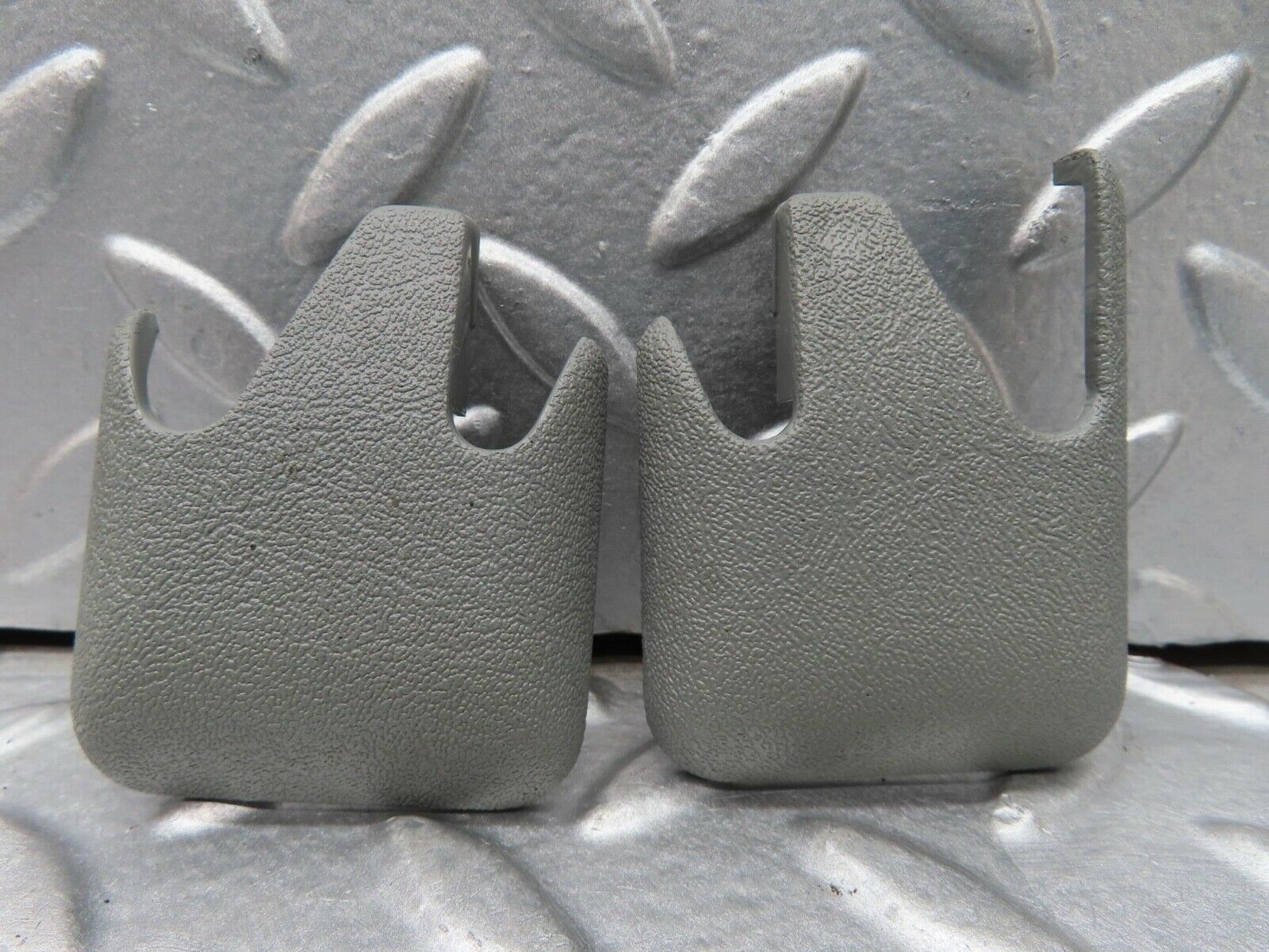 16498 Mercedes-Benz W124 260E Front Seat Rail Trim Cover 1246842118