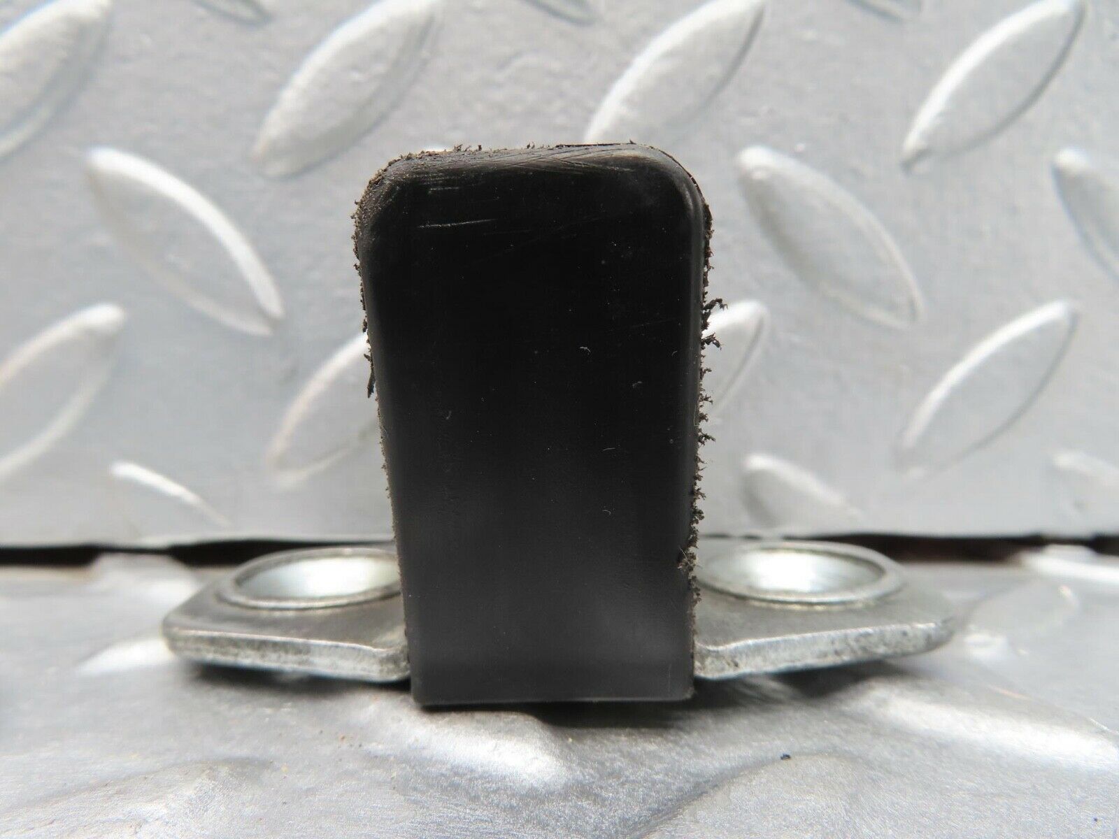 16453 Mercedes-Benz W124 260E Door Lock Latch