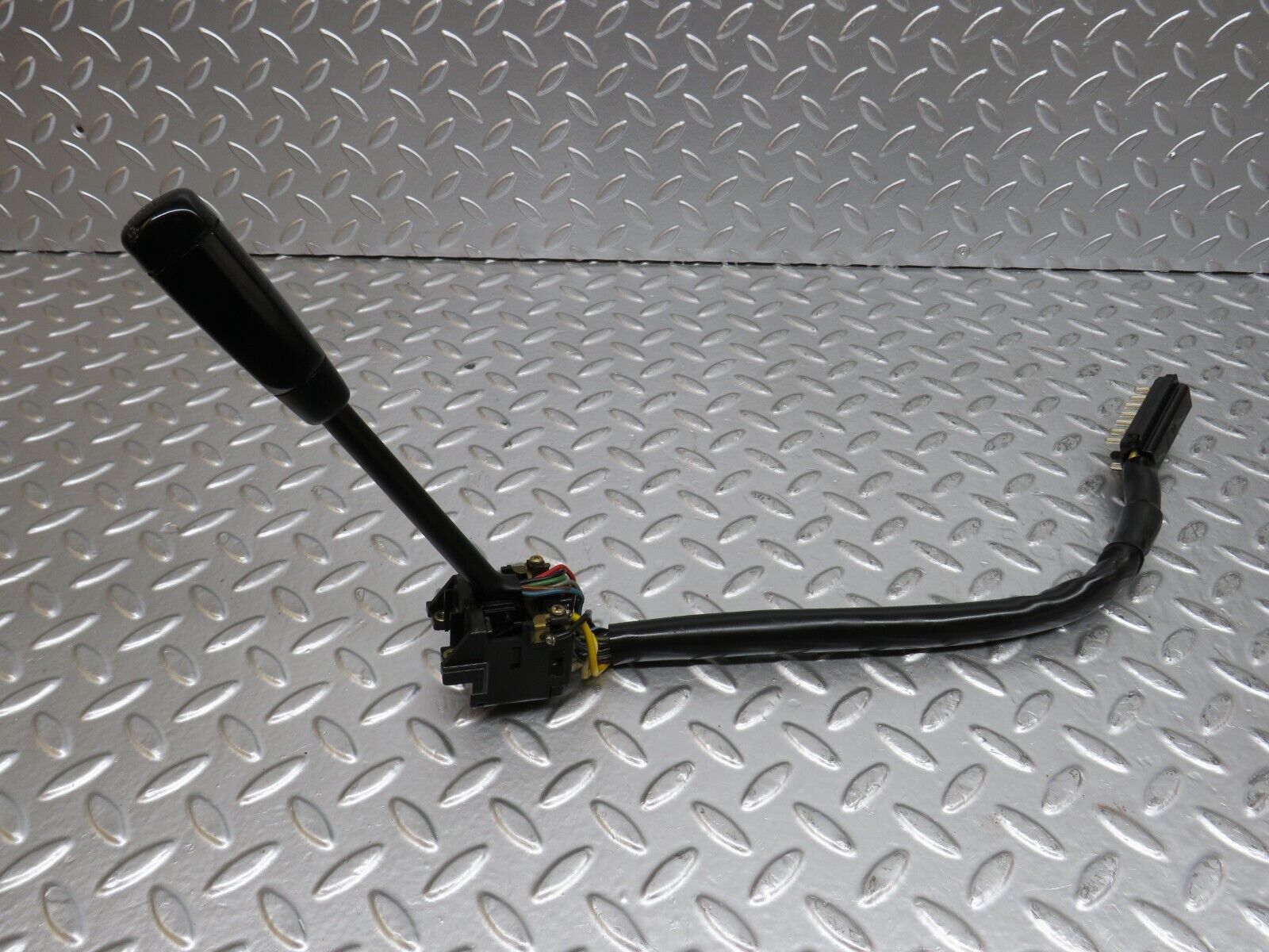 25423 Mercedes-Benz W123 200 Indicator Wiper Stalk