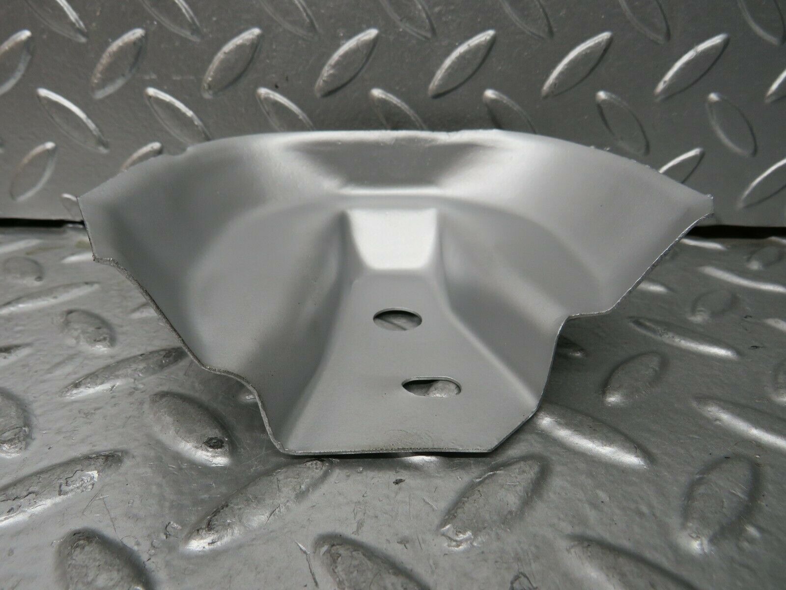 23841 Mercedes-Benz C107 450SLC Coupe Engine Mount Bracket Heat Shield Cover