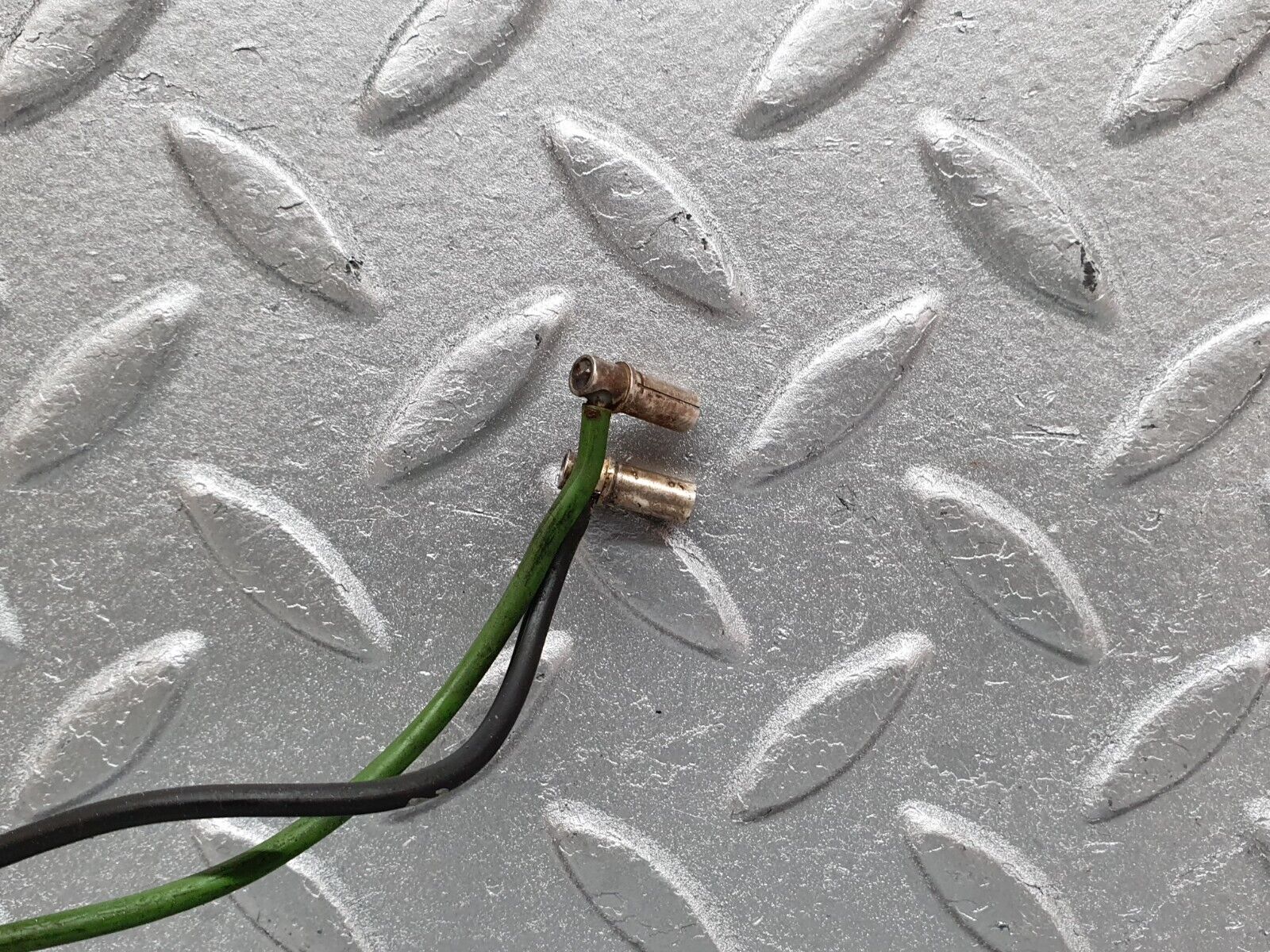 41205 Mercedes-Benz W126 300SE Rear Left Window Regulator Motor 0130821037