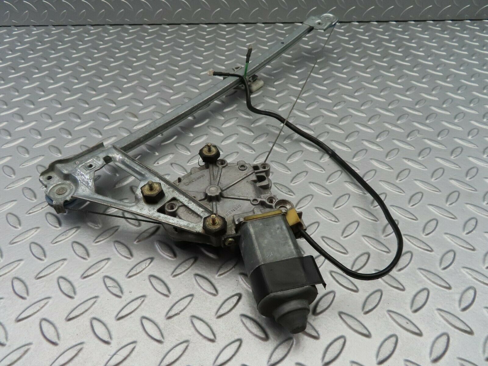 6618 Mercedes-Benz S124 E220 Wagon Rear Left Power Window Regulator With Motor