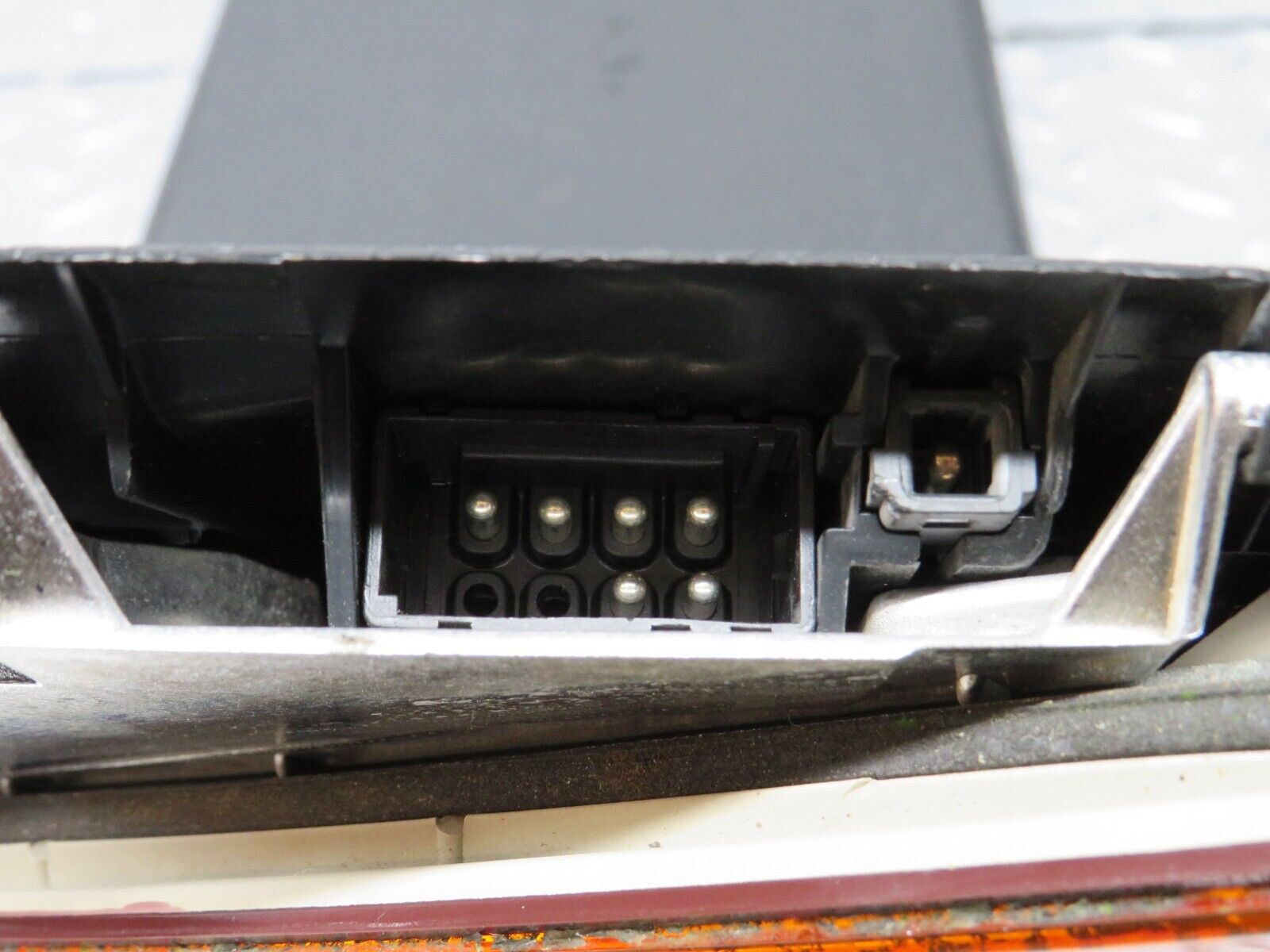 38353 Mercedes-Benz R129 280SL Coupe Tail Light Right Side 1298202064