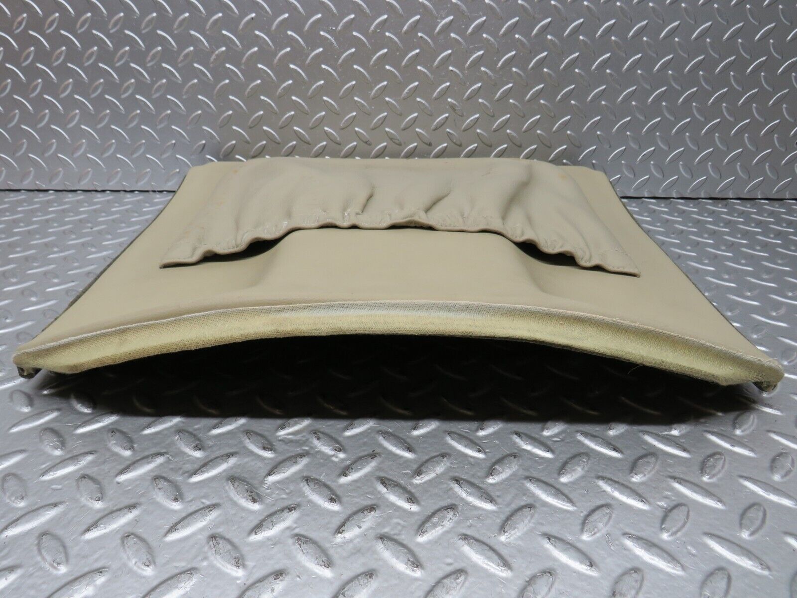 26633 Mercedes-Benz C124 220CE Front Right Seat Rear Cover Beige 1249140023