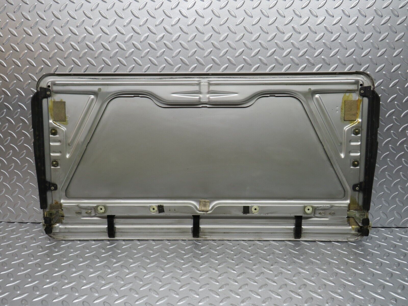 31706 Mercedes-Benz W201 190LE 1.8L Sunroof Panel