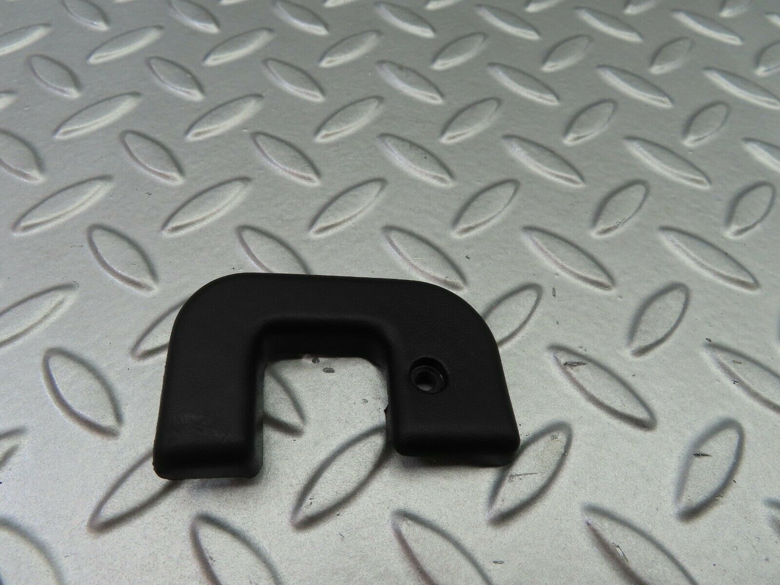 6435 Mercedes-Benz S124 E220 Wagon Left Interior Door Latch Trim