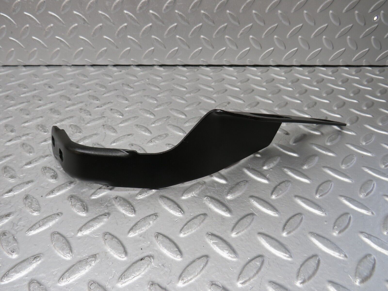 35029 Mercedes-Benz W210 320E Exhaust Bracket 2104925341