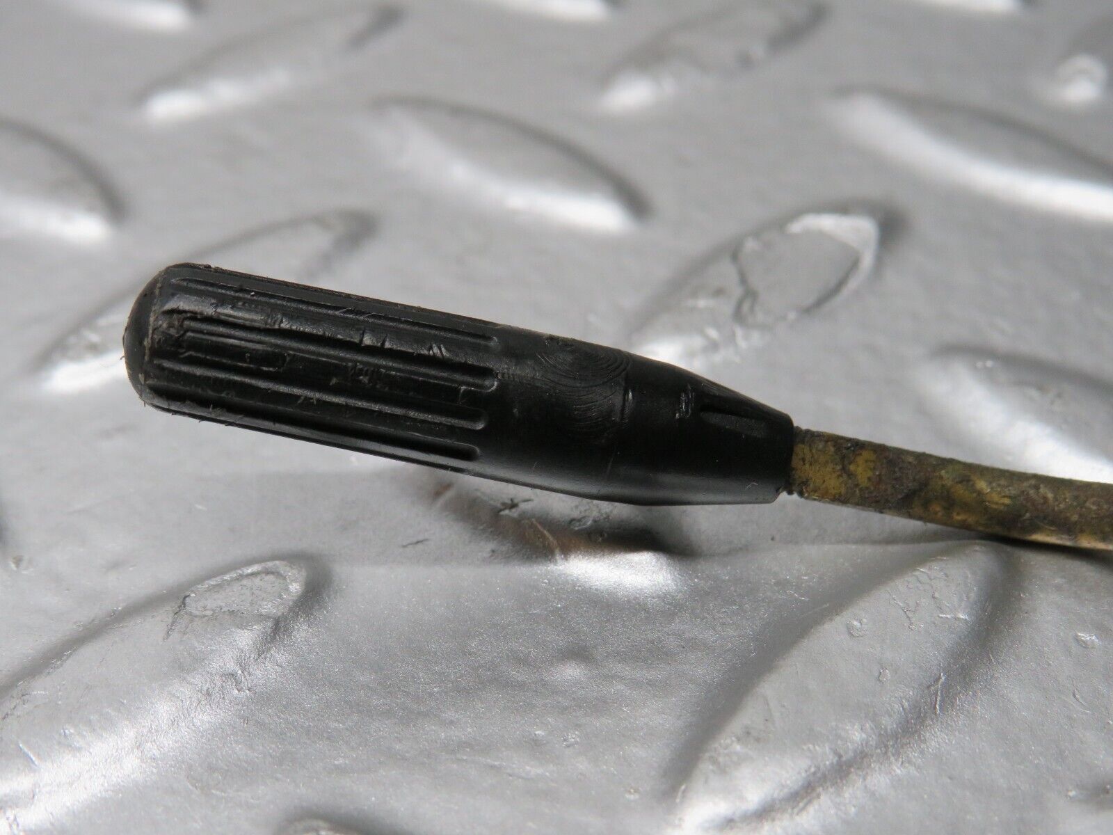 29710 Mercedes-Benz W123 230E Rear Door Lock Knob Pair