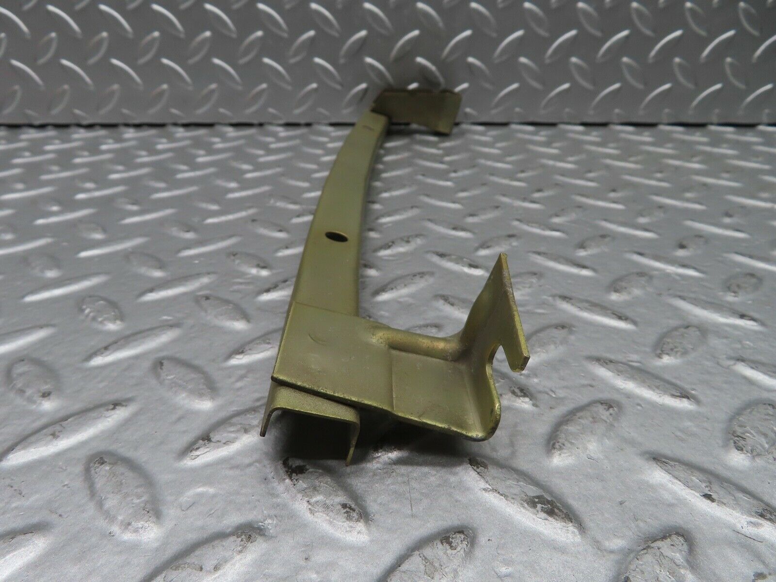 21136 Mercedes-Benz W123 230E Rear Right Door Window Channel