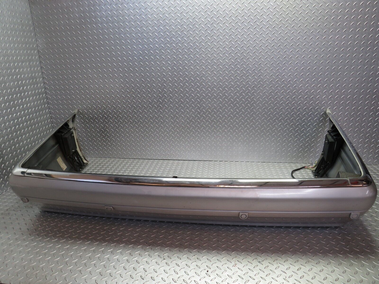 24827 Mercedes-Benz W140 S320 Rear Bumper