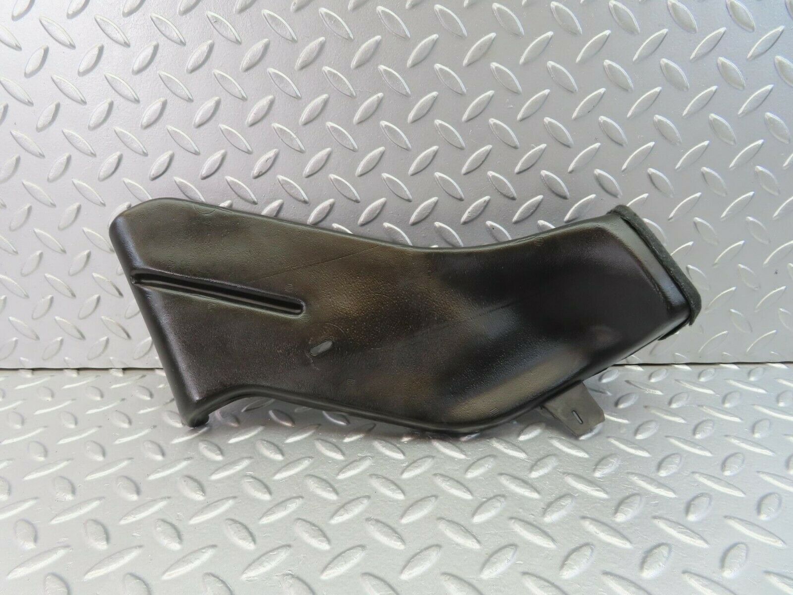 10450 Mercedes-Benz W201 190E Air Duct Heater Ventilation Left 2018310146