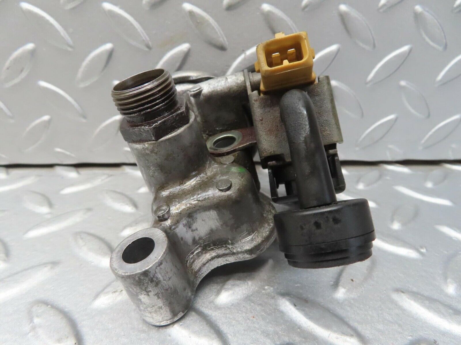 13417 Mercedes-Benz W220 S430 EGR Valve & Solenoid Valve 1121400060 7.22136.00