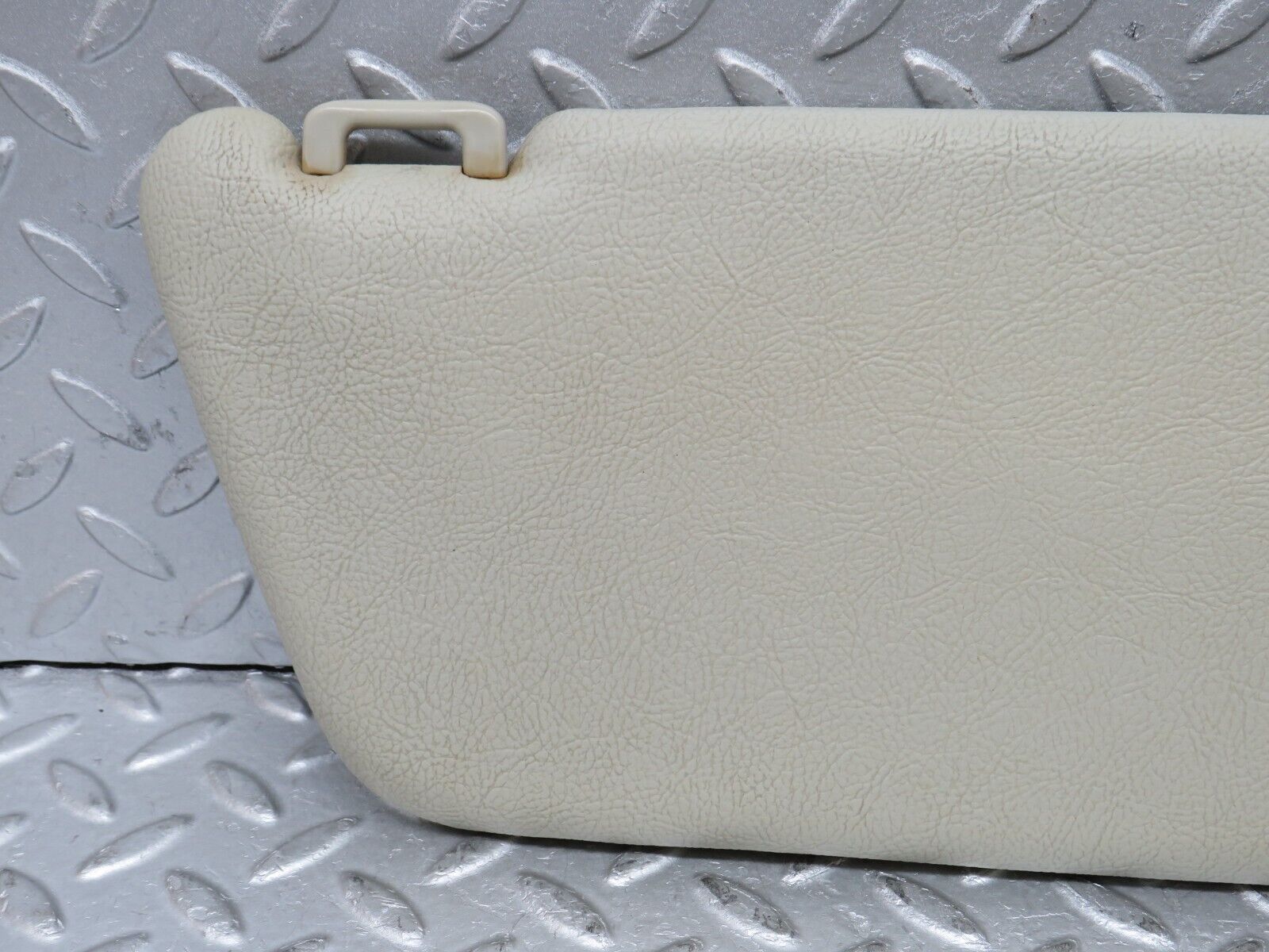 37386 Mercedes-Benz W109 300SEL Sun Visor Right Side