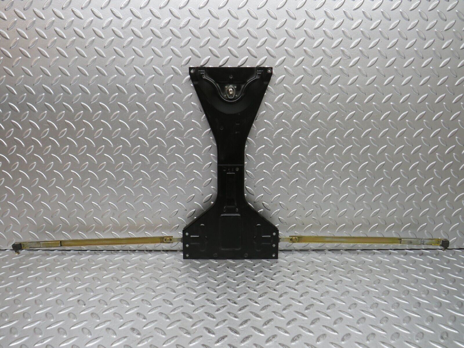 28468 Mercedes-Benz W123 240D Sunroof Manual Opener Mechanism