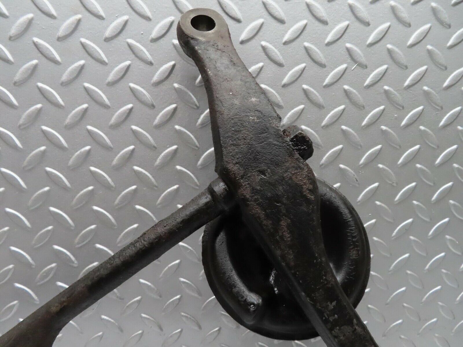 14818 Mercedes-Benz W116 350SE Front Right Lower Control Arm