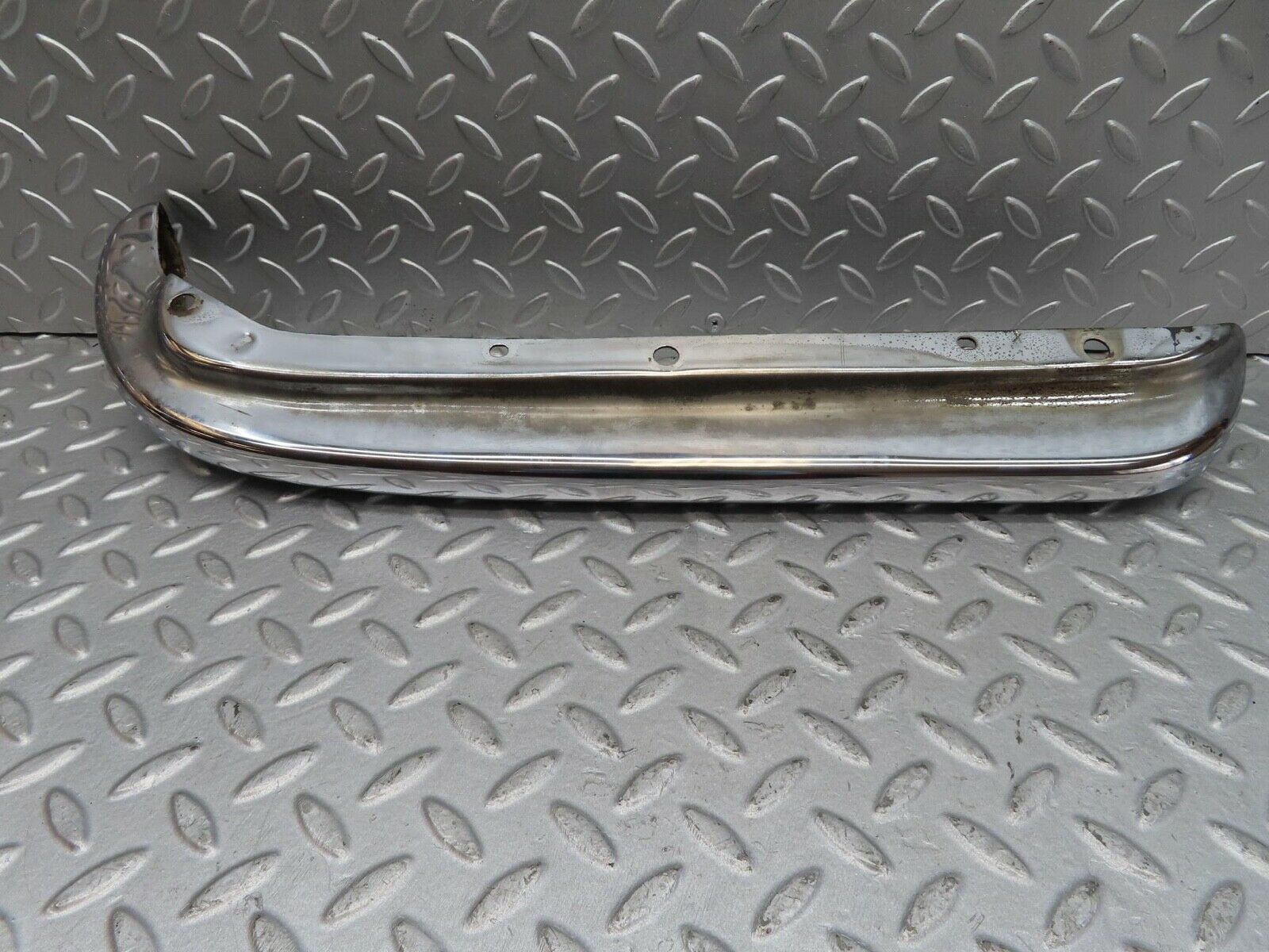 12603 Mercedes-Benz W108 280SE 3.5 Rear Left Upper Bumper Corner